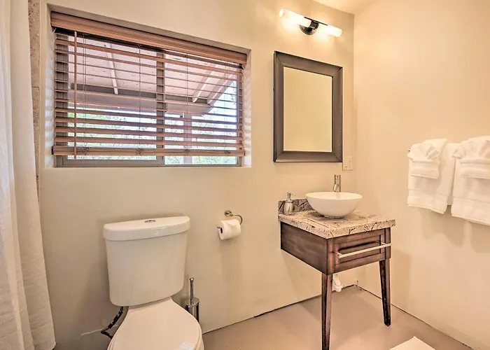 Beautiful Casita With Red Rock Patio! Holiday home Sedona