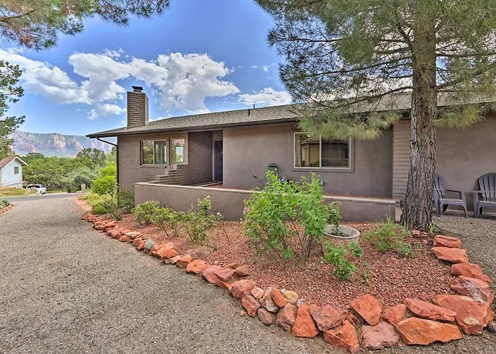Beautiful Casita With Red Rock Patio! Holiday home